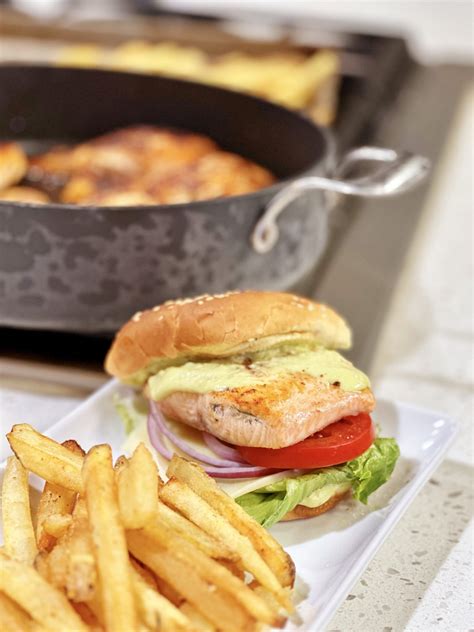 Delicious Salmon Burgers With Creamy Avocado Garlic Aioli Cooking With Chef Bryan