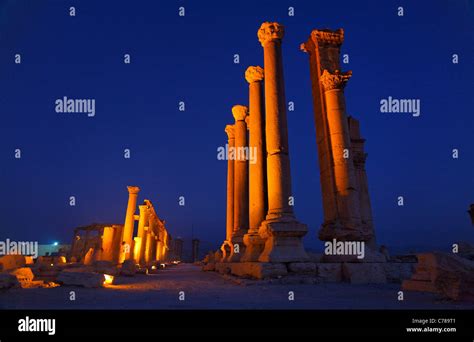 Palmyra Street Hi Res Stock Photography And Images Alamy