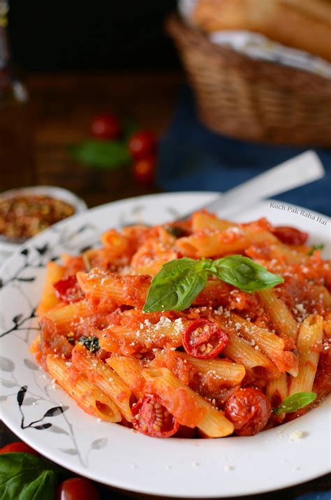 Pasta Arrabiata (Red Sauce Pasta)