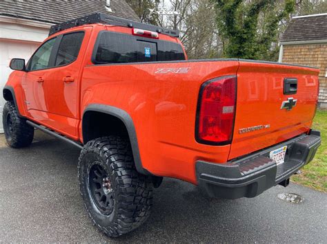 Chevrolet Colorado Wheel Offset Aggressive Outside Fender