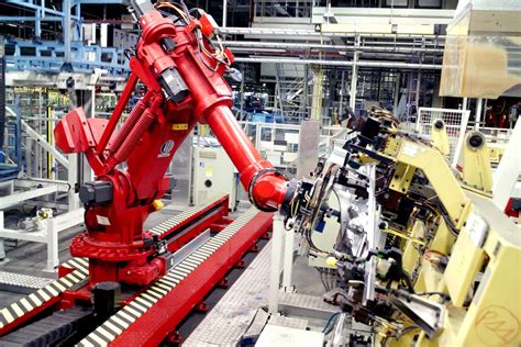 The Most Dedicated Employees of the Manufacturing Industry – Robots ...