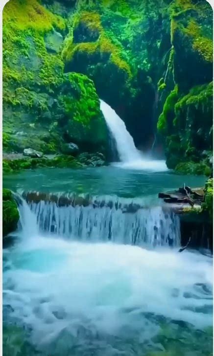 Solve Beautiful Waterfalls Jigsaw Puzzle Online With Pieces