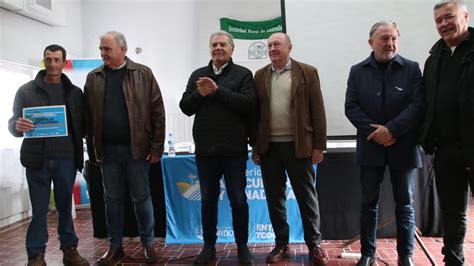 Expo Laboulaye Busso Destacó El Rol De La Lechería En El Interior