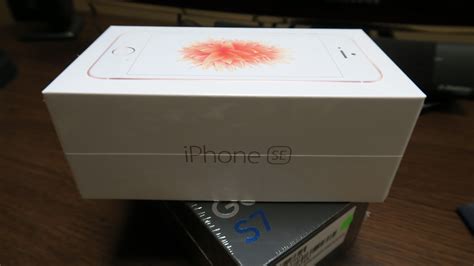 iPhone SE Unboxing: Big Bet on Small Format (Video) | GSMDome.com