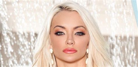 Lindsey Pelas Biography Wiki Age Height Career Photos And More