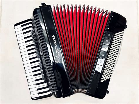 E Soprani Circus Line 120 Bass Accordion The Accordion Shop