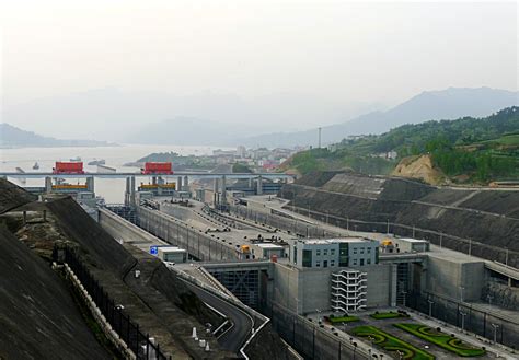 【携程攻略】宜昌三峡大坝旅游区景点上个世纪的80年代末和90年代初，曾经两次游览过长江三峡。遗憾的是当