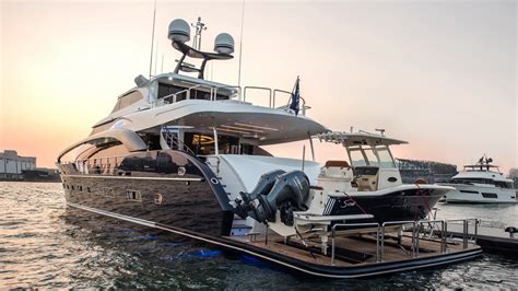 Horizon Rp Southeast Asia Yachts Boats For Sale Derani Yachts