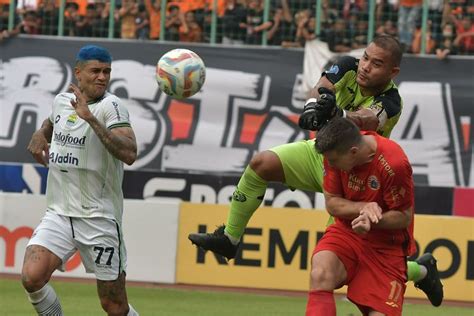 Remis Lawan Persib Di Kandang Kondisi Ruang Ganti Persija Bak Alami