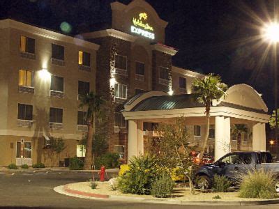 HOLIDAY INN EXPRESS® LAS VEGAS SOUTH - Las Vegas NV 5760 Polaris 89141