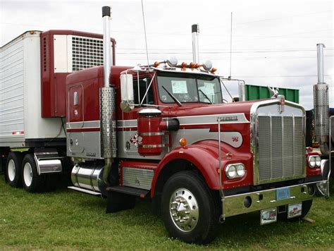 1973 KENWORTH W900A TRUCK Fabricante KENWORTH PlanetCarsZ