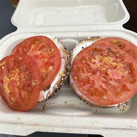 Layla vs. Courage…Los Angeles Bagel and Restaurant Review – If The ...