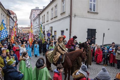 Orszak Trzech Kr Li Zmieni Swoj Tras Tarn W Polski Biegun Ciep A