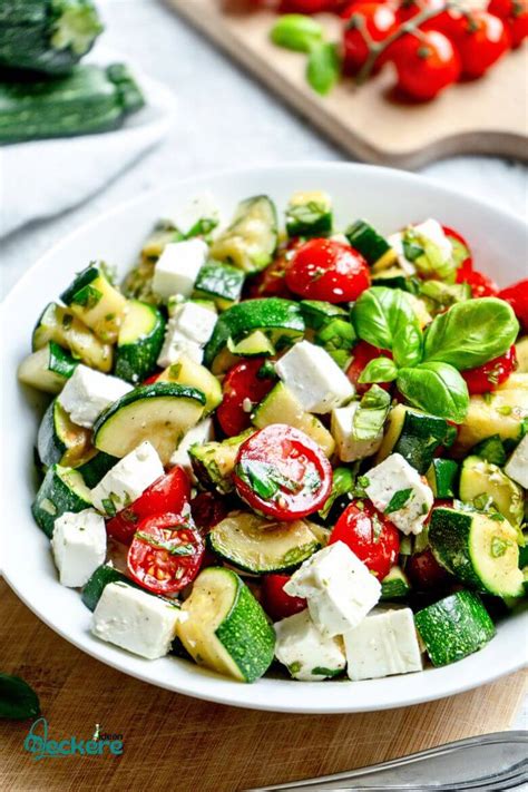 Zucchini Salat Mit Tomaten Und Feta Einfach Gesund