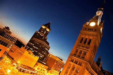 USA Wisconsin Milwaukee Milwaukee Center And City Hall Buildings In