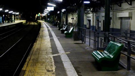 Con Alto Acatamiento Rige El Paro De Trenes Y Hay Largas Filas En Las