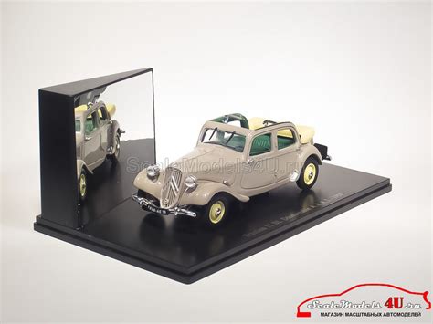 Масштабная модель автомобиля Citroen Traction 11 BL Decouvrable A E A T