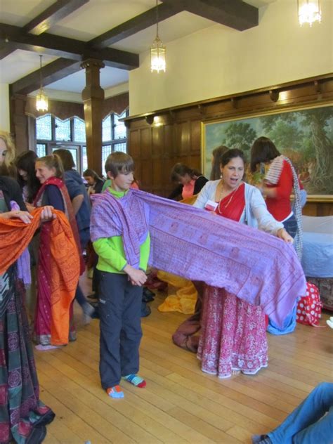 Dressing Up Hindu Temple School Visits