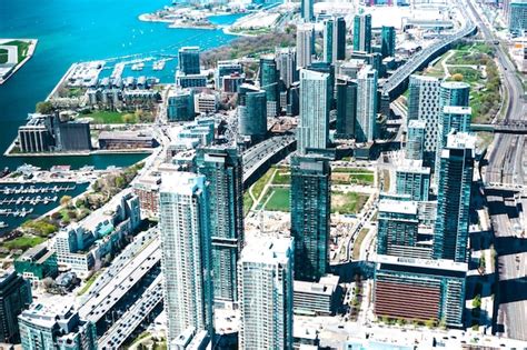 Premium Photo Aerial Views Of Toronto Downtown And Harbour Shot From