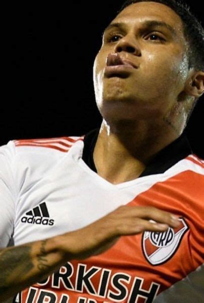 Juanfer Quintero Paraliza A River Plate Con Un Increíble Gesto En