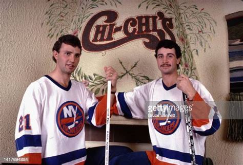 Duane Sutter Islanders Photos and Premium High Res Pictures - Getty Images