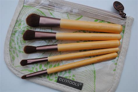 Six Piece Essential Eye Set Ecotools Te Protejo Chile