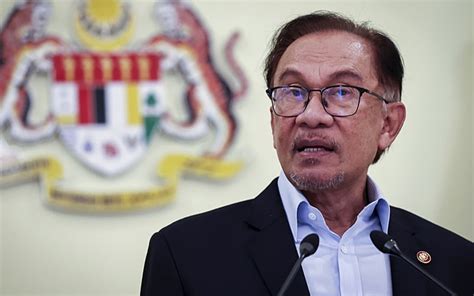 Malaysians Must Know The Truth Anwar To Clean House After State