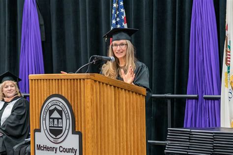 Photos Mchenry County College Celebrates Winter Commencement Shaw Local