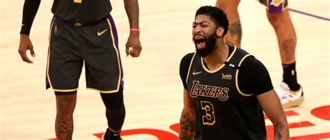 Anthony Davis Left Lakers Clippers And Was Ruled Out With Back Spasms