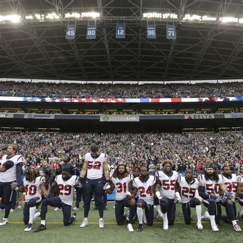 The History of NFL Player Protests During the National Anthem - WSJ