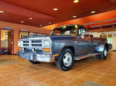 1990 Dodge Ram Exploring 12 Videos And 61 Images