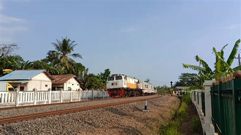 Cara Naik Kereta Api Jarak Jauh Gampang Ikuti Langkah Berikut Ini