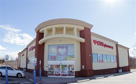 CVS Plans 900 Store Closures, New Retail Formats - SVN Fortune