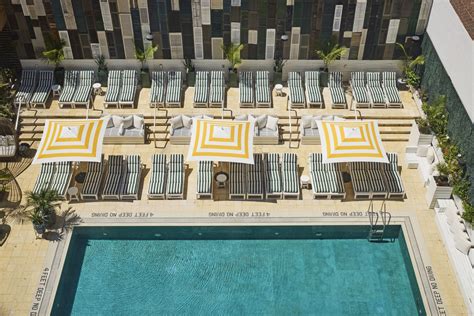 The Best Hotel And Rooftop Pools In Nyc 2025