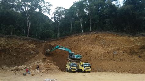 Infopublik Pengerukan Tanah Timbun Proyek Jalan By Pass Disoal Warga