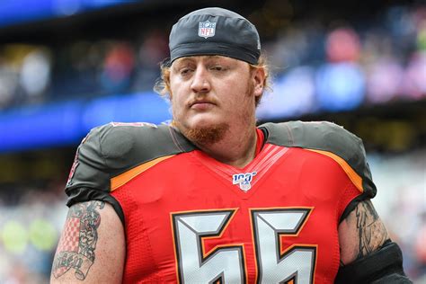 Buccaneers Center Ryan Jensen Suffers Serious Injury In Training ...