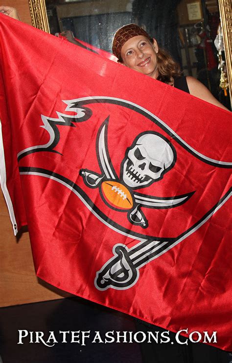 Tampa Buccaneer Flag - Pirate Fashions