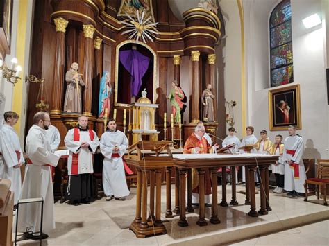 Liturgia Wielkiego Piątku A D 2024 Parafia Św Franciszka z Asyżu w