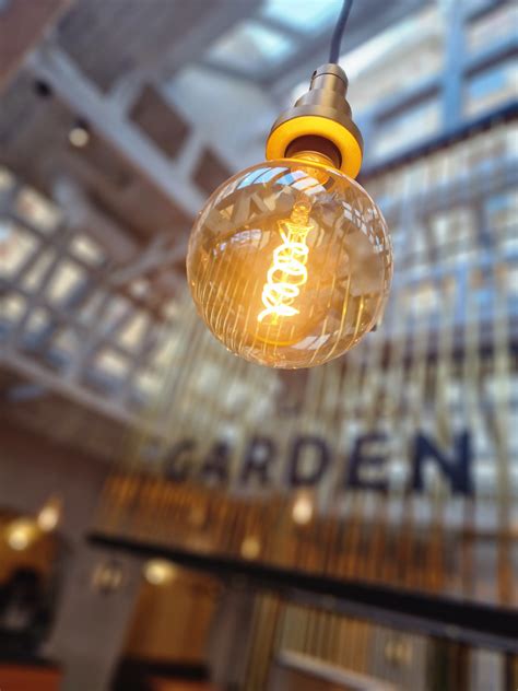 Kr Tce O Garden Pubu Modern Pivnice Garden Restaurant Pub Se Nach Z