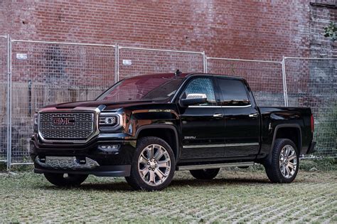 Should You Buy A 2018 Gmc Sierra 1500 Denali Motor Illustrated