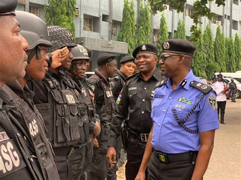 Lagos Police Commissioner Commends Egbeyemi Led Rrs Says Squad