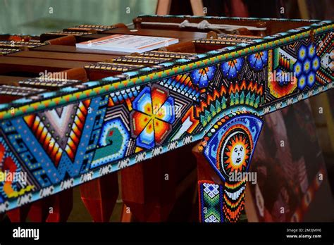 Huichol Art Hi Res Stock Photography And Images Alamy