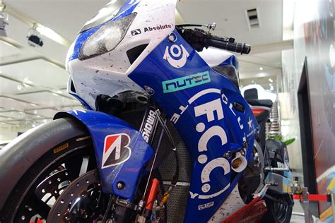 F C C TSR Honda FranceのCBR1000RRの写真撮ってきたよ 個人的バイクまとめブログ