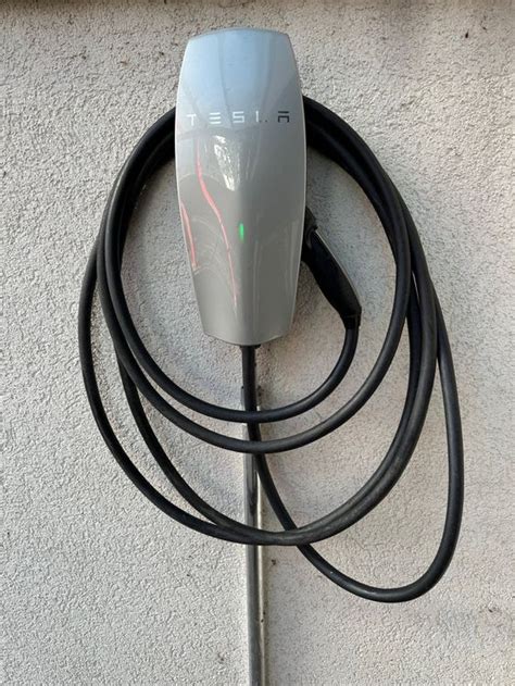 Wall Connector Ladestation Tesla Gen2 Inkl 75m Kabel Kaufen Auf Ricardo