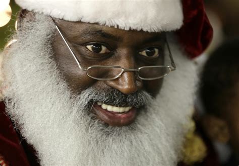 In Diverse Us Santa Claus Has Many Faces Races The San Diego Union