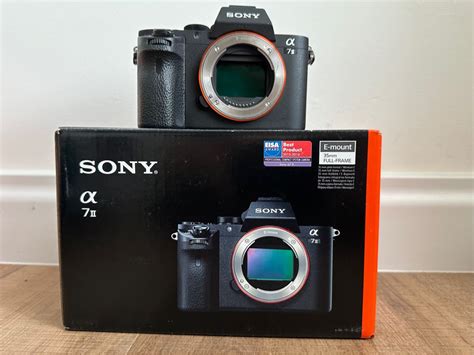 Sony A7ii (with box and accessories), Photography, Cameras on Carousell