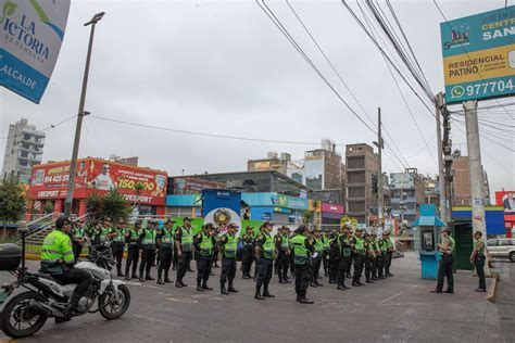 PNP anunció despliegue de 360 policías en Gamarra Galería Fotográfica