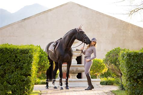 Lemieux Schabracke Loire Classic Satin Dressage Square Truffle