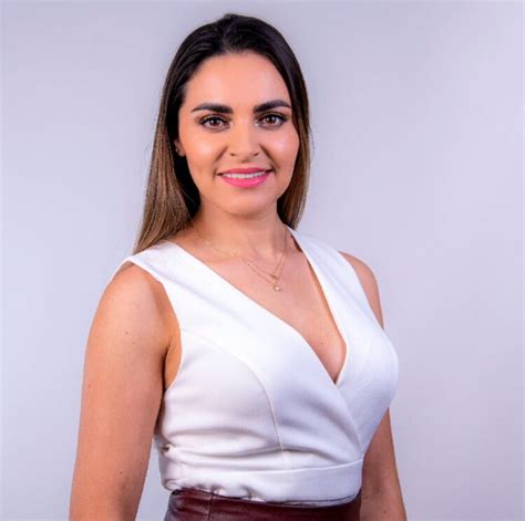 Ana Laura Gomez L Der Empresarial