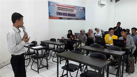 Pelatihan Desain Grafis Bagi Pemuda Kelurahan Kagok Kabupaten Tegal